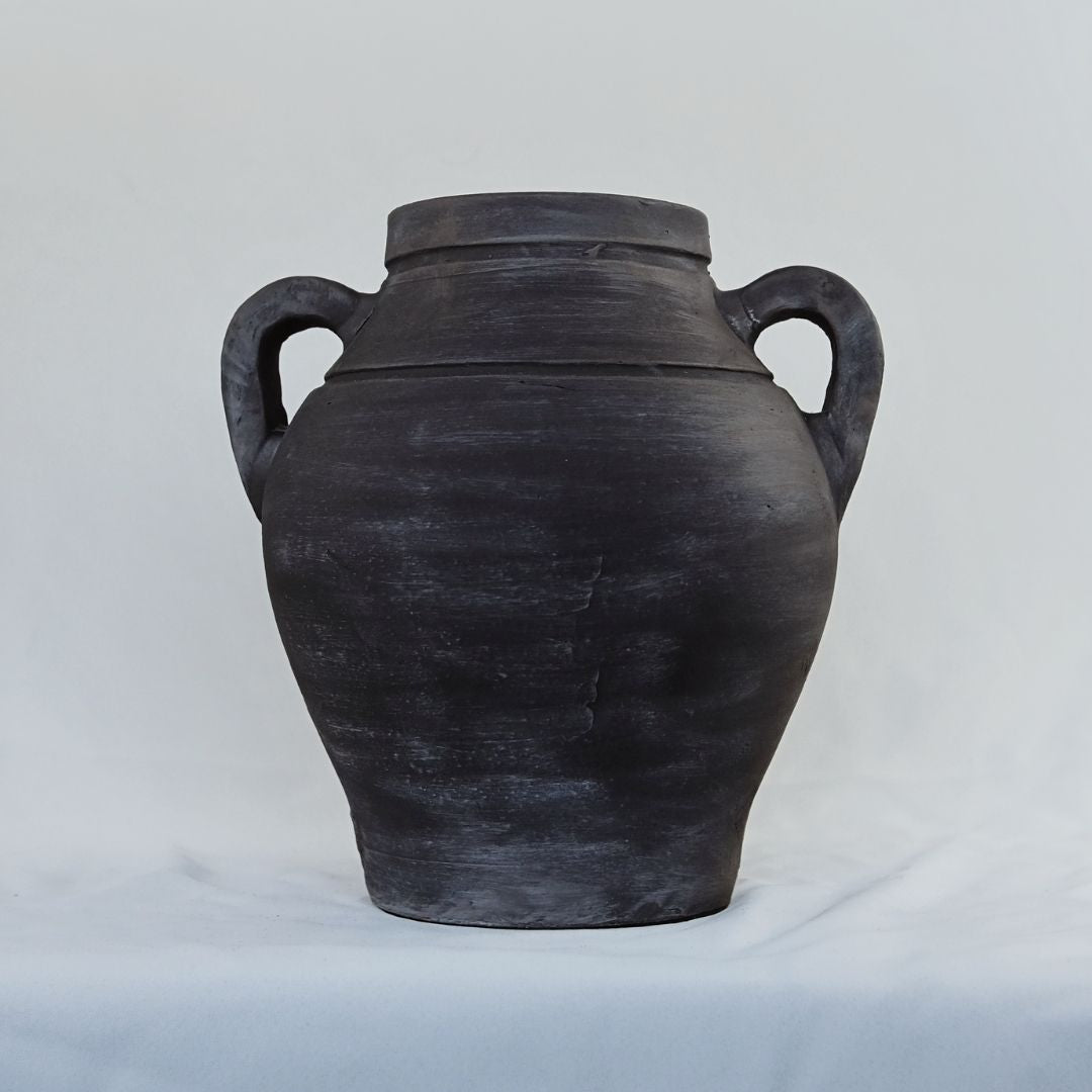 Aged Vase (TALA)