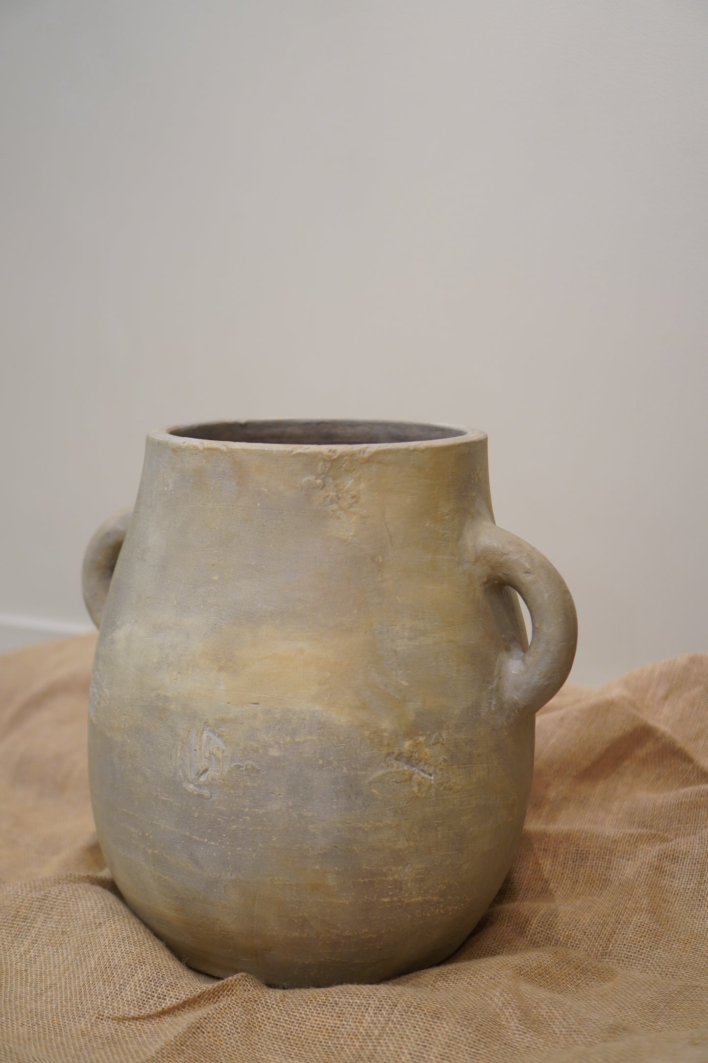 Aged Vase (Paham) (LAST PIECE!)