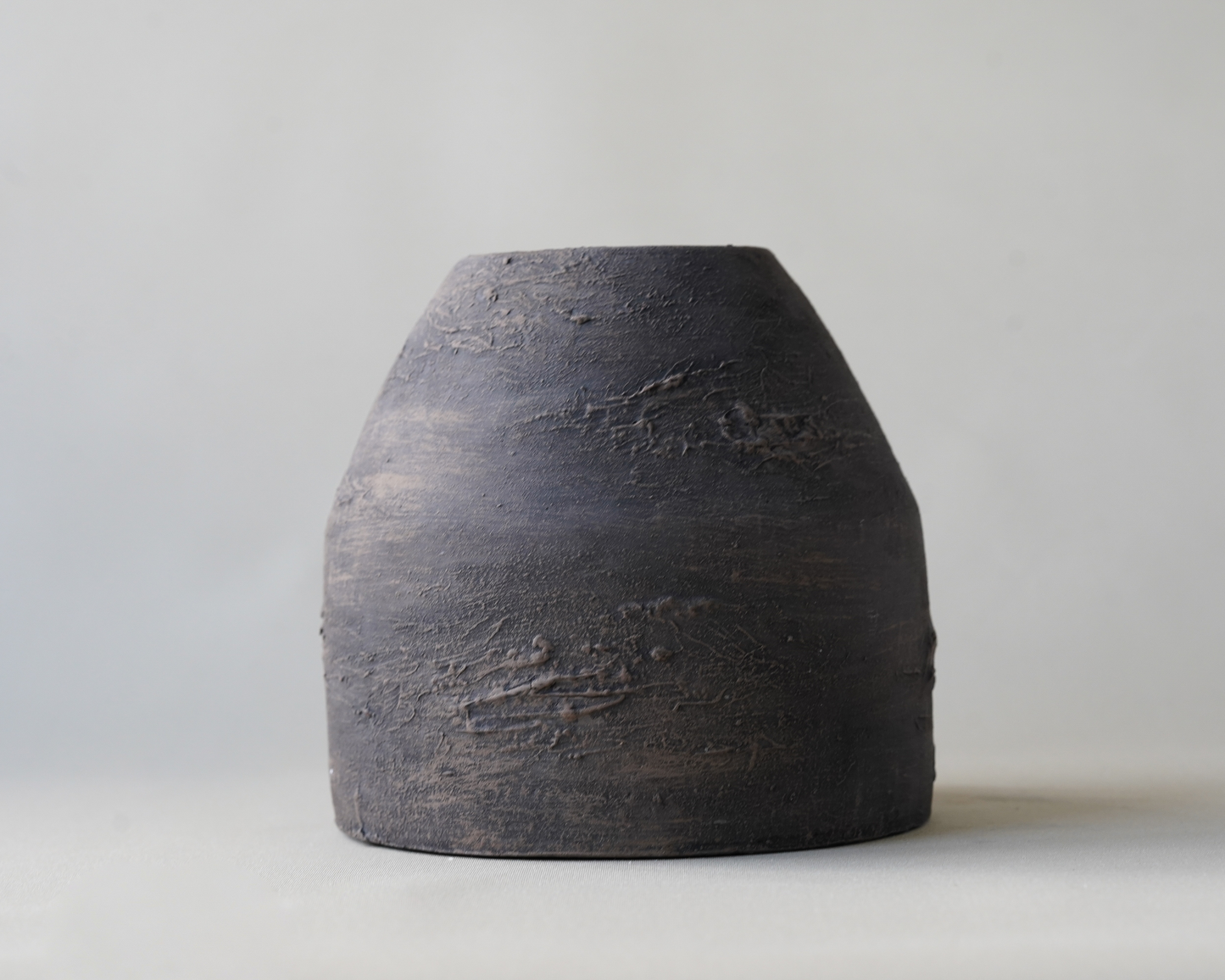 Aged Vase (KONA)