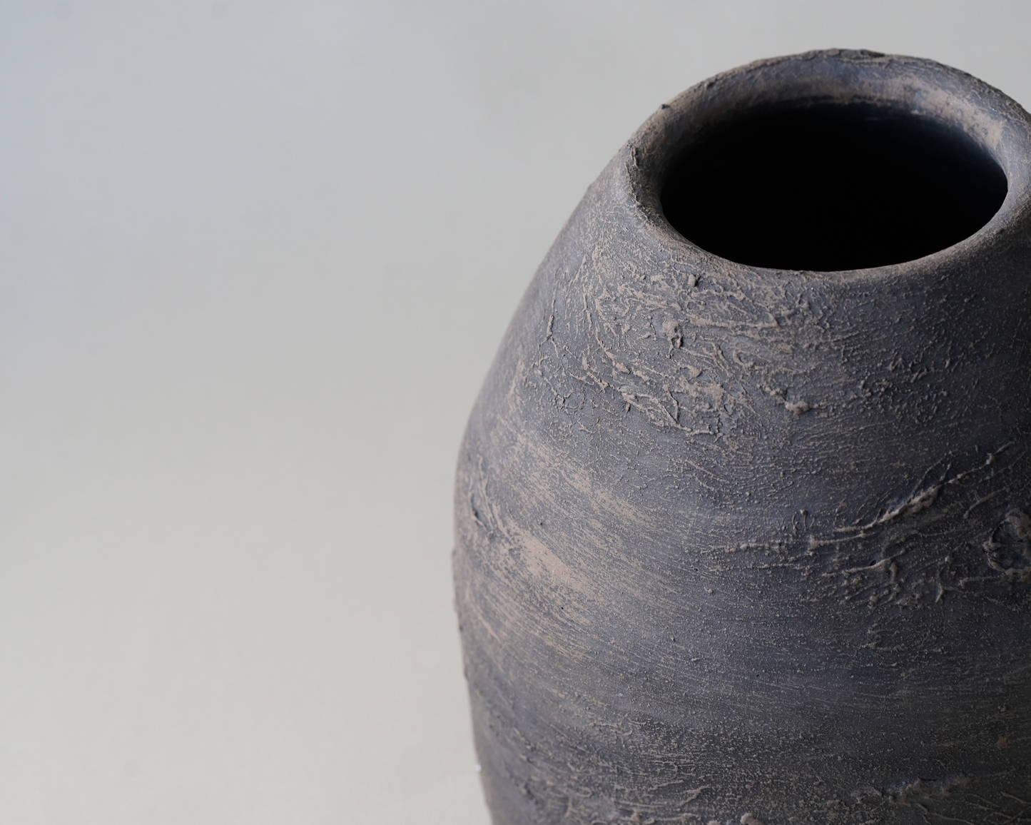 Aged Vase (KONA)