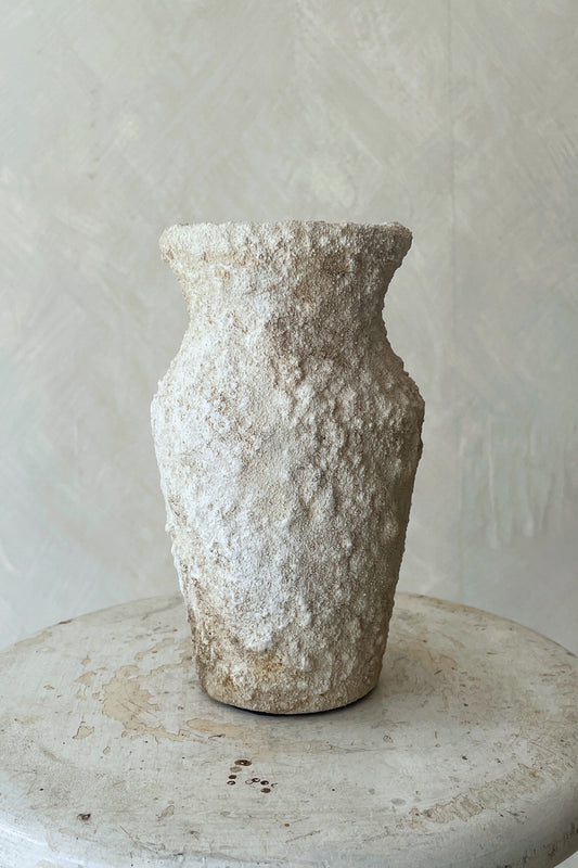 Aged Vase - BINI - Salin Collection