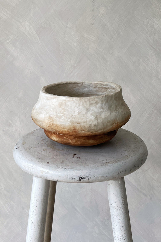 Paper Mache Bowl - ONDA - Salin Collection