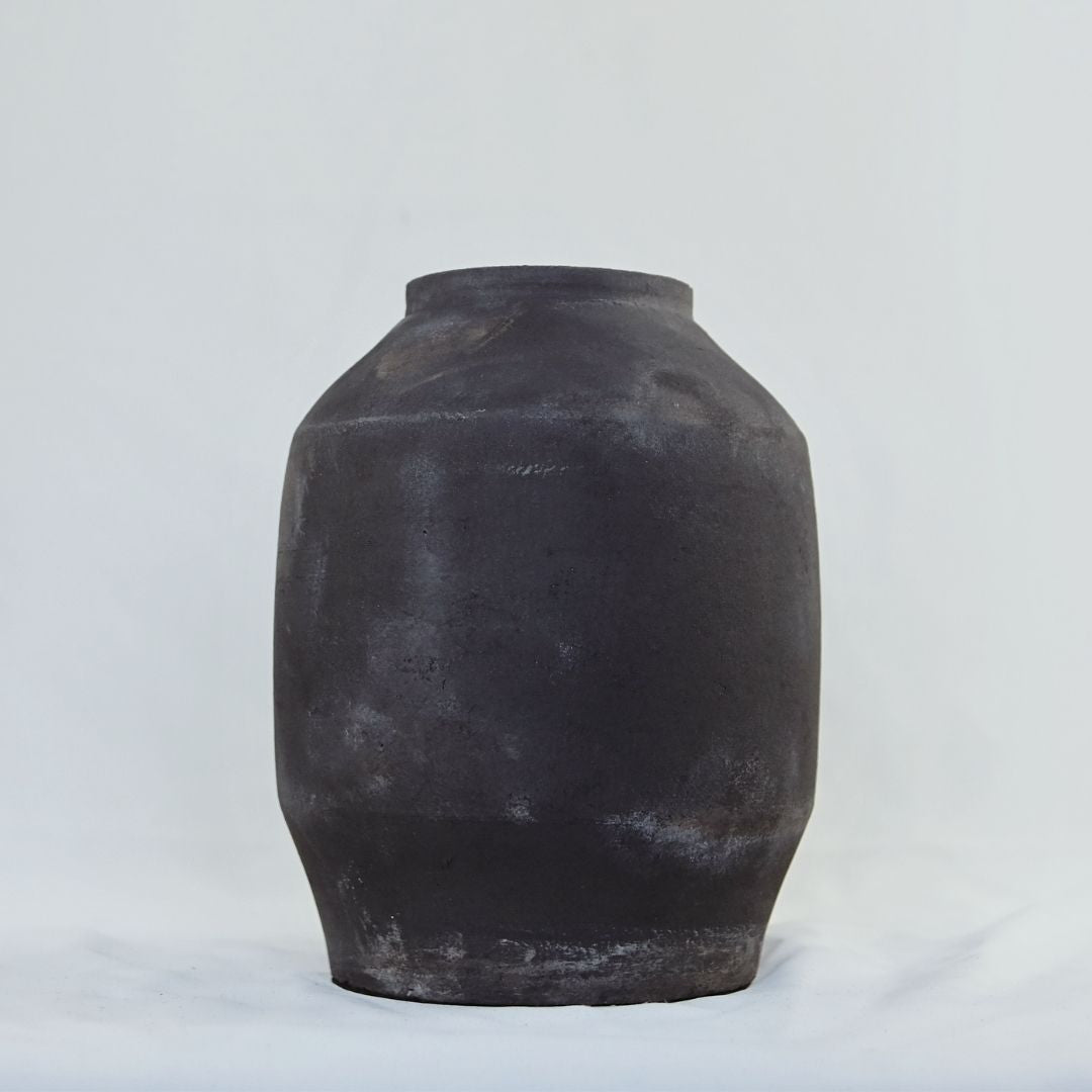 Aged Vase (BUKAL)