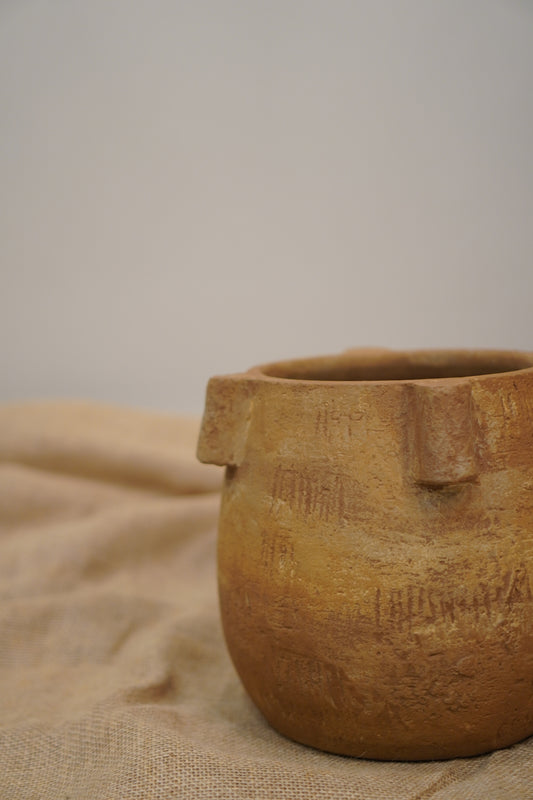 Aged Vase (Hanan)