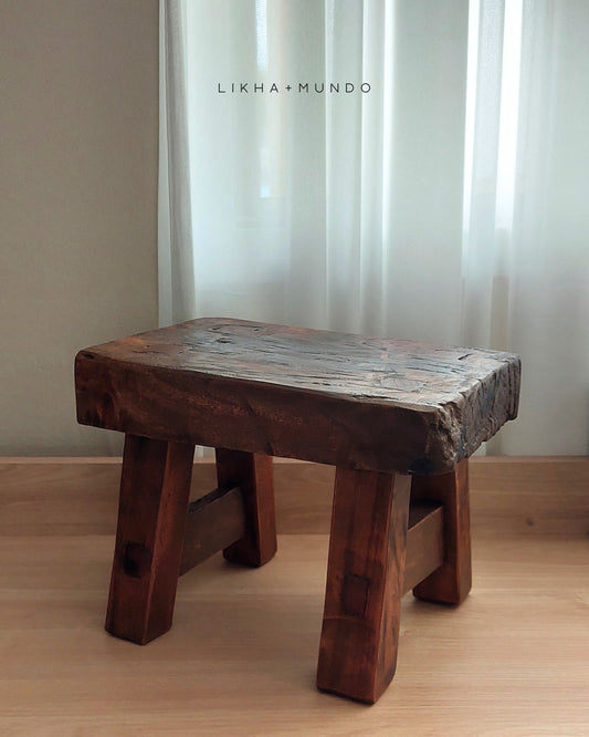 (For-Pre-order. Please message us on Instagram.) JOSE Aged Wood Stool Riser