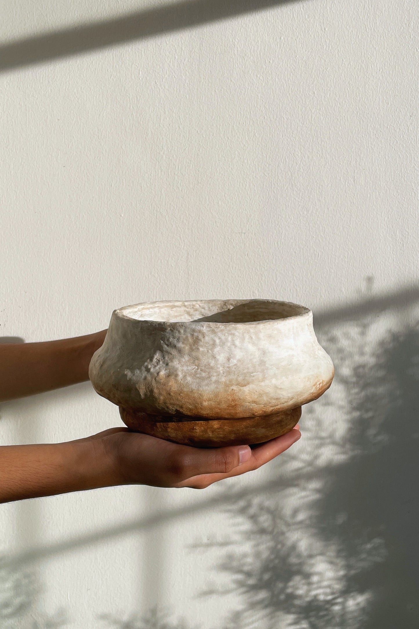 Paper Mache Bowl - ONDA - Salin Collection