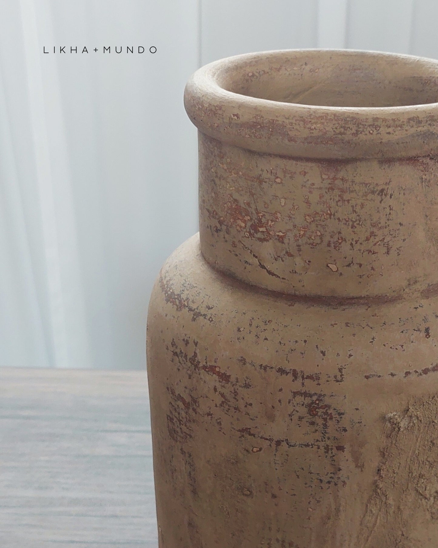 (For-Pre-order. Please message us on Instagram.) ARO Aged Vase