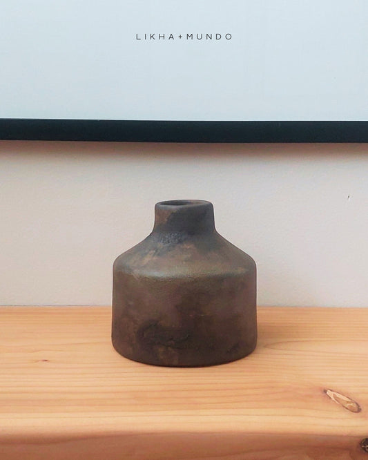(For-Pre-order. Please message us on Instagram.) MIGUELITO Ceramic Vase